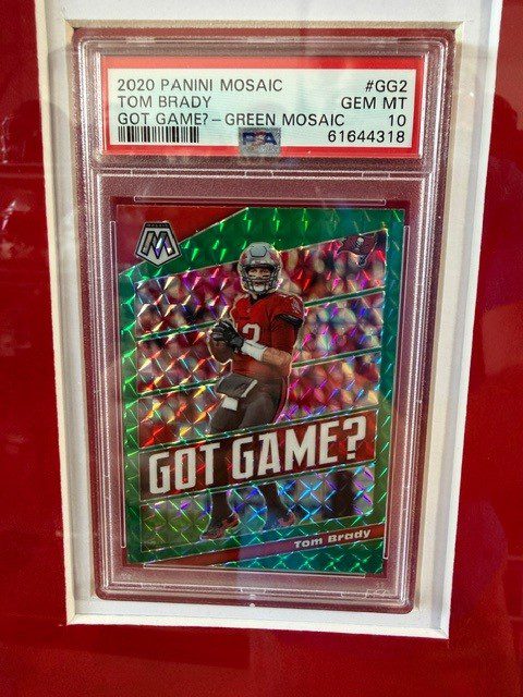 Tom Brady Signed Nike Vapor Elite Framed Jersey Tampa Bay Buccaneers FANATICS - Image 2